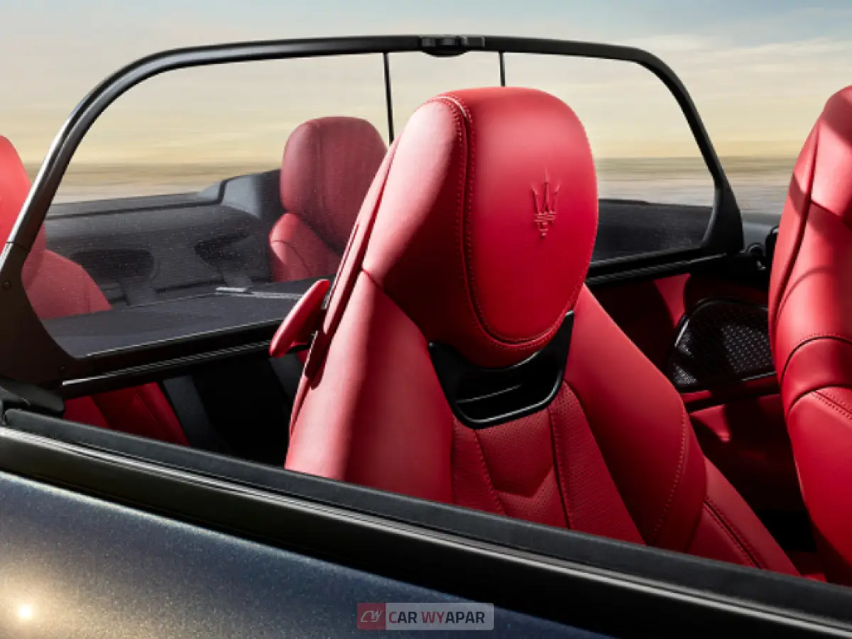 Maserati GranCabrio Top Feature